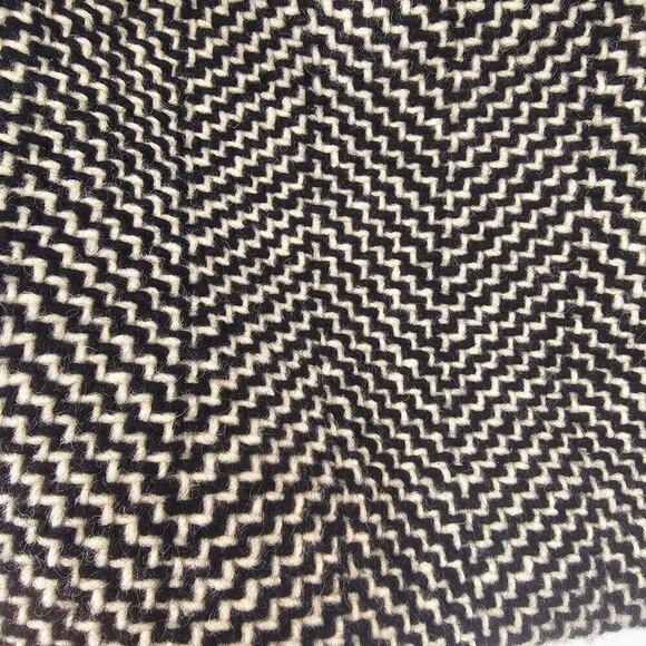 J Crew Black Wool A-Line Short Skirt Sz 8 Chevron Pattern Pocketed Front Panel - Picture 6 of 10